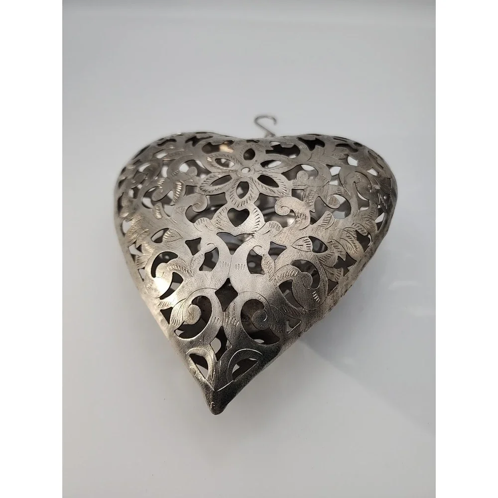 Iron cutwork hanging‎ Heart shaped Lantern